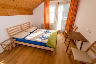 הוסטל Naturgut Gailtal