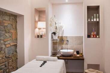 فندق Agriresort & Spa Fattoria I Ricci