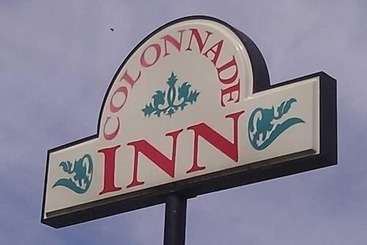 ユースホステル Colonnade Inn