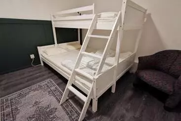 ペンション Abisko Guesthouse & Activities