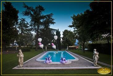 膳宿费 Villa La Rena