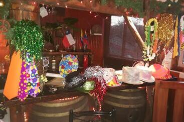 پانسیون Hostal Del Aguila