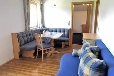 هتل Urlaub Am Bauernhof Rothof