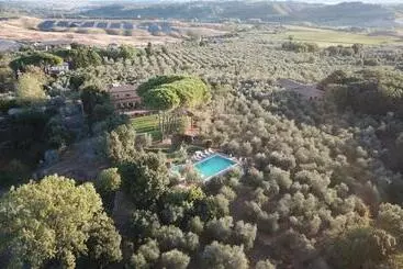 ホテル Agriturismo Le Querciole
