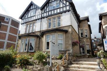 Pensiune Springdale Guest House