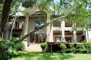 Hôtel Villa Rostrata On Lake