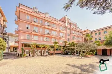 Hôtel Hotiday Diano Marina