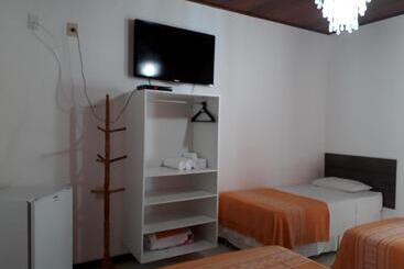 بنسيون Pousada Maravilha