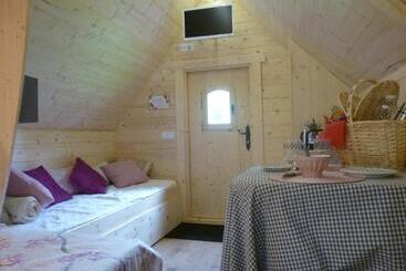 פנסיון Les Cabanes De Kerellou