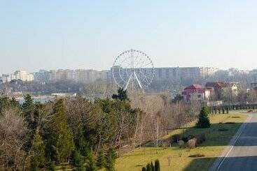 هتل Complex Silva