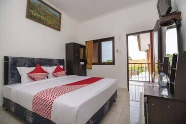 ホテル Oyo 636 Apartmen Kak Okoh