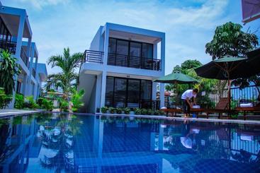 مبيت وإفطار Sokhom Bungalow