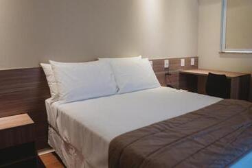 Hotel Golden Inn Lafaiete