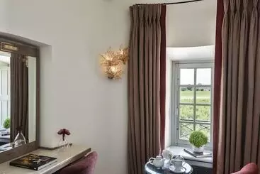 Hotelli Château Lafaurie Peyraguey Hôtel & Restaurant Lalique