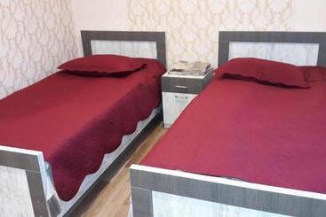 پانسیون Maxvshi