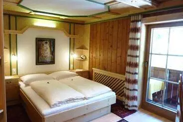 Retkeilymaja Gasthof Islitzer