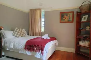 Hostel Riverview Country Inn