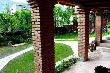 پانسیون Guest House Gallery