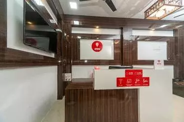 Otel Oyo 25047 Krd Lodge