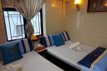 پانسیون First Inn Hotel & Guest House Reception At 10th F, Block E