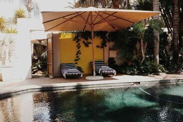 ペンション Deja Vu Pretoria