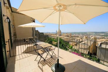 Pensión Trigona Garden Suite