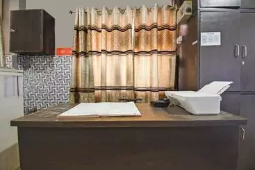 هتل Oyo 22043 Jk Mahal