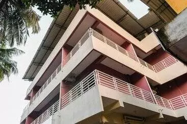 Hotel Oyo 23999 Samruddhi Lodge