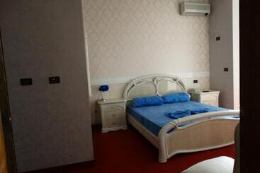 هتل Garden Palase