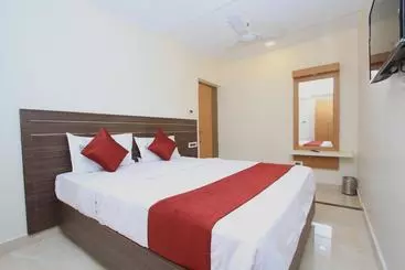 Hotel Oyo 14715 Serene Inn