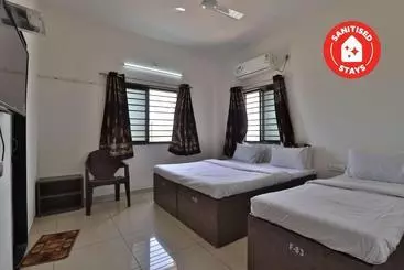 Spot On 38154 Shakti Hostel &