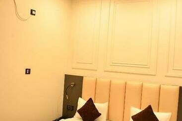 בית מלון כפרי Cps Castle