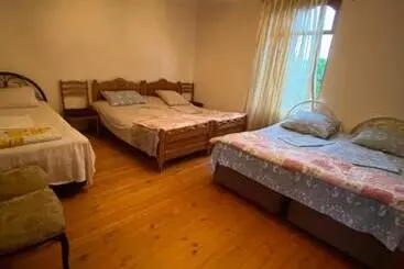 ペンション Guest House Gio