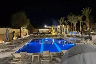 هتل Rs Hôtel Karam Resort