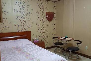 Motel Seong Dong Jang