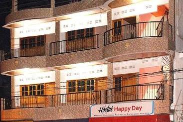 هاستل Hostal Happy Day