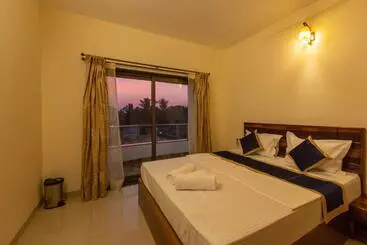 Bed & Breakfast Tridiva Morjim 160 Meters To Morjim Beach