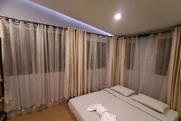 פנסיון T&p At Pai