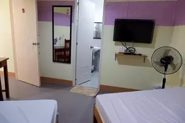 Auberge Nellie S Place