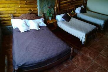 Hostel Hostería La Portada