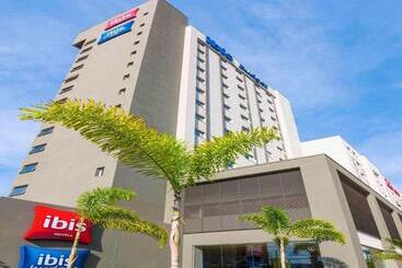 בית מלון כפרי Ibis Budget Navegantes Itajai