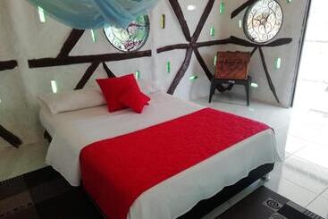 پانسیون Payande  Tatacoa