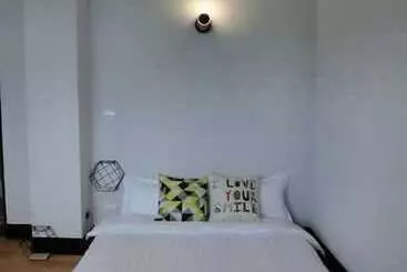 Cămin 湘品旅館xiang Pin Hotel 有人旅宿東大門夜市湘品館 無電梯無電視 訂房後請注意訊息加line聯繫我