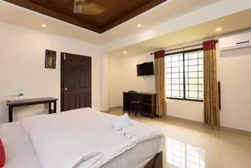 Hotel Enroute Thekkady