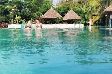 ホテル Lucrezia's Garden Zanzibar