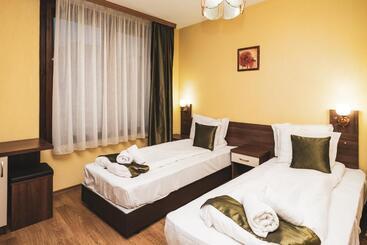 Majatalo Sky Garden House