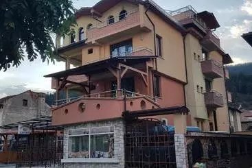 Pensiune Sky Garden House
