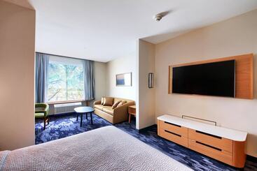 فندق Fairfield Inn & Suites By Marriott Dallas Cedar Hill