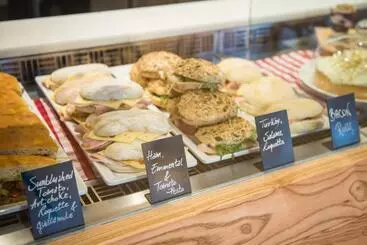 Hotelli West Court  Jesus College