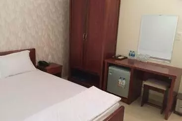 Hotelli Khách Sạn Trâm Anh